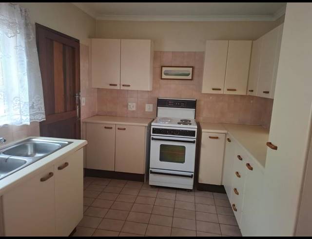 1 BEDROOM TOWNHOUSE FOR SALE IN TERENURE